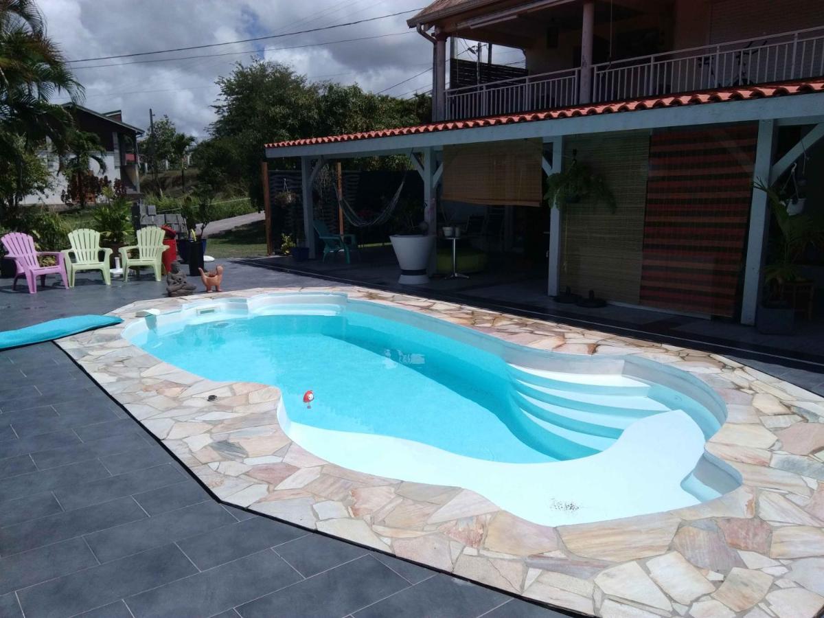 Grand T2 Tout Confort , Emplacement Ideal Riviere-Salee Экстерьер фото